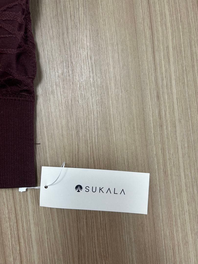 ★値下げ★新品　SUKALA ジオメトリック ショートスリーブトップス Mサイズ
