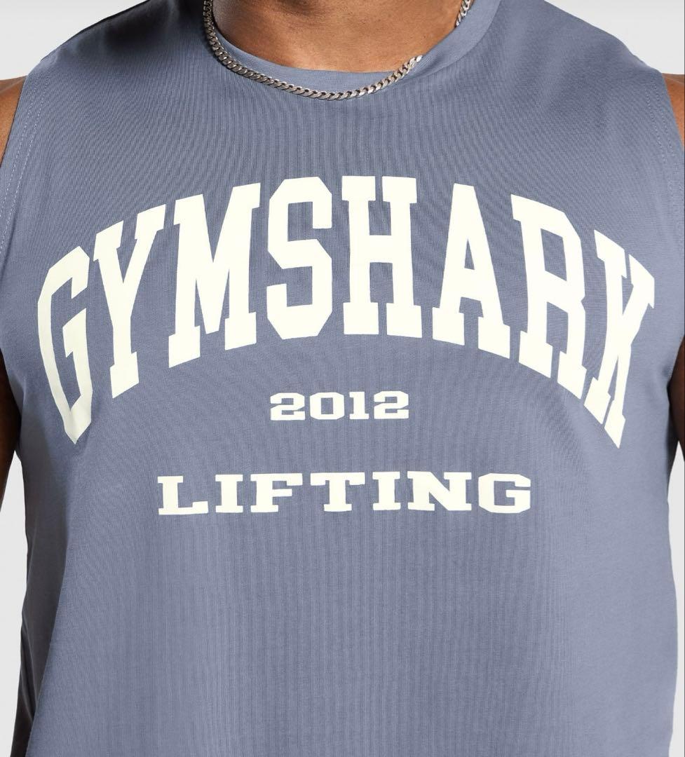 ジムシャーク　GYMSHIRK タンクトップ　新品　未使用
