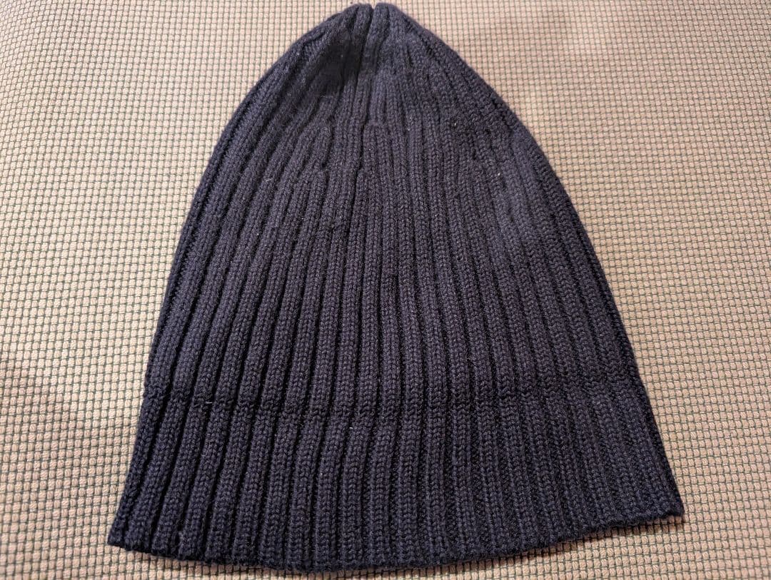 PRADA ダークブルー ニット帽