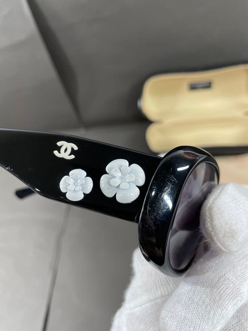 CHANEL カメリアブラック オーバーサイズサングラス