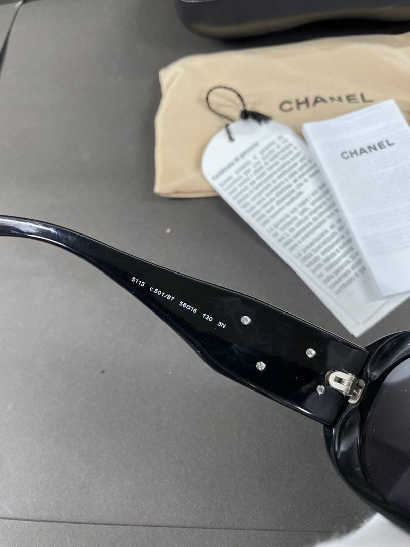CHANEL カメリアブラック オーバーサイズサングラス