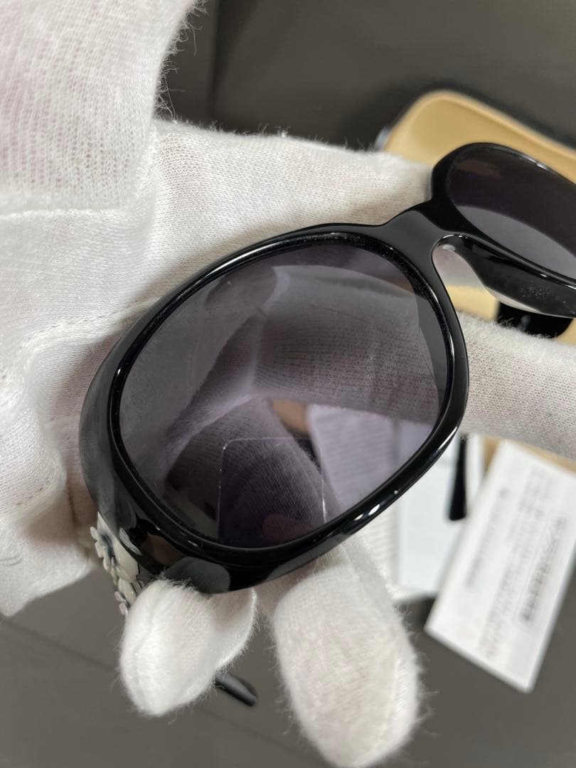 CHANEL カメリアブラック オーバーサイズサングラス