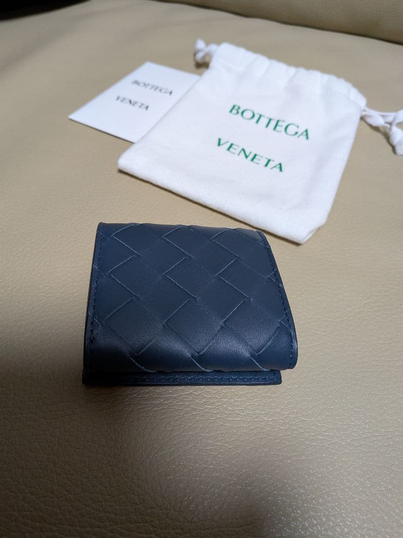 BOTTEGA VENETA ネイビー ケース