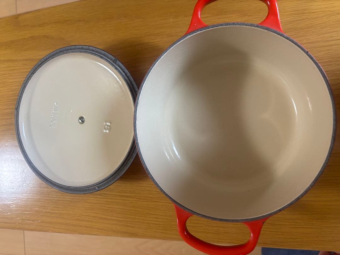 LE CREUSET 両手鍋 赤 18センチ