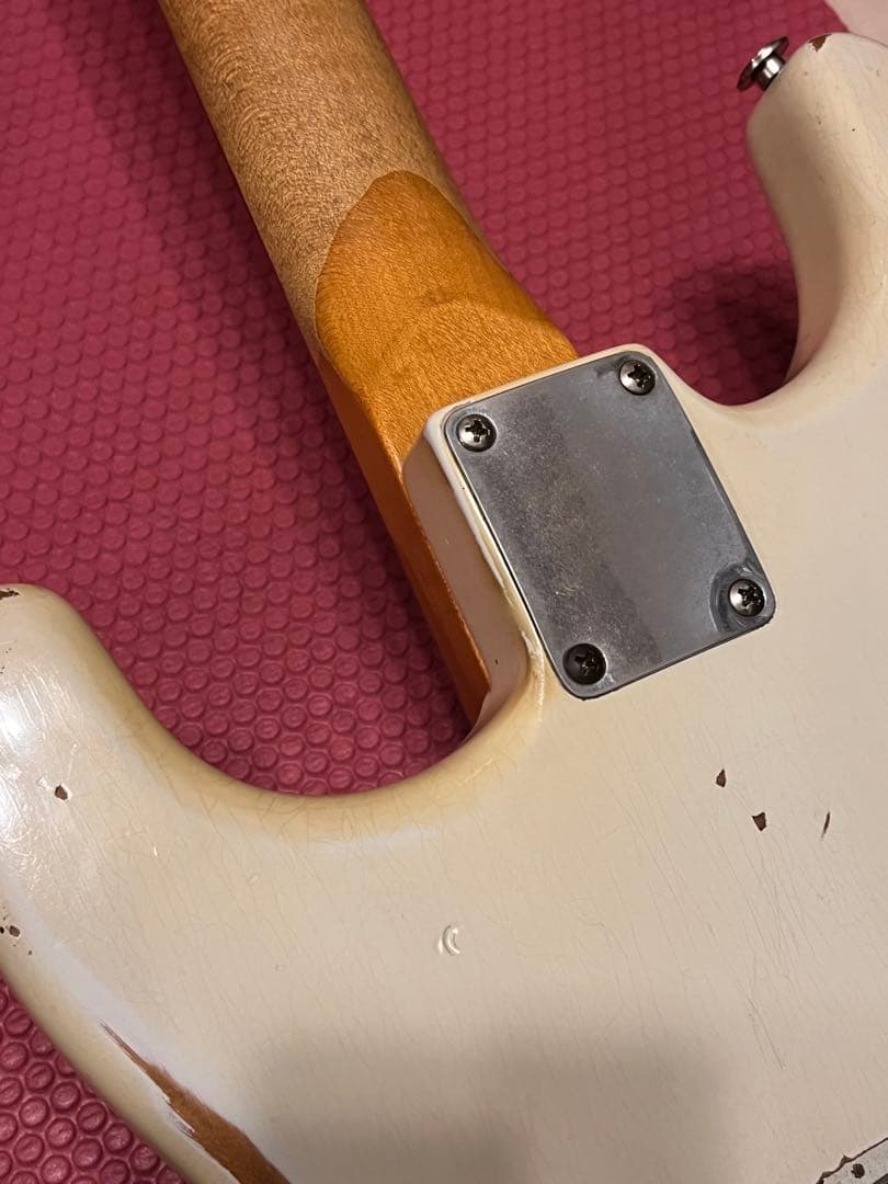 t*u様 超初期&CSPU搭載！Road Worn Stratocaster 白
