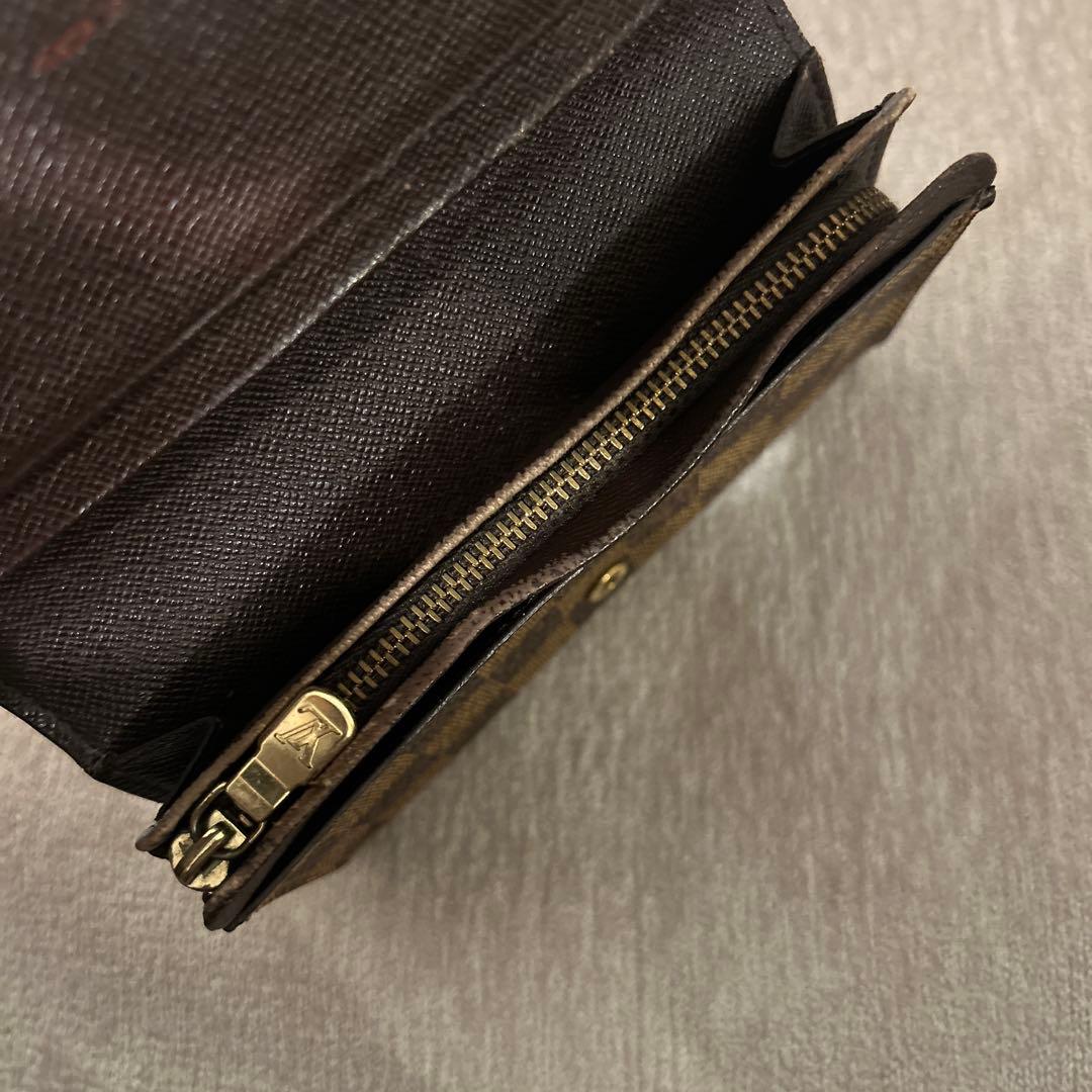 ルイヴィトン　二つ折り財布　ダミエ