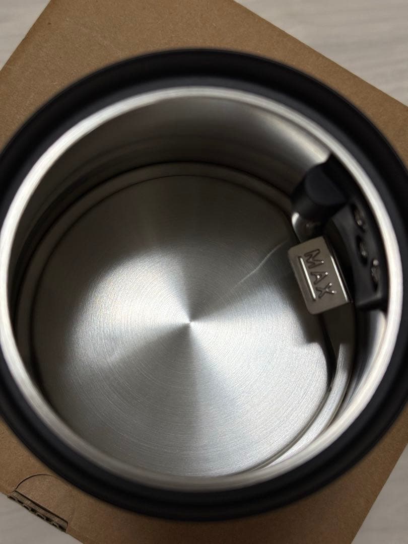 【美品】BALMUDA バルミューダ 電気ケトル K07A-BK 黒