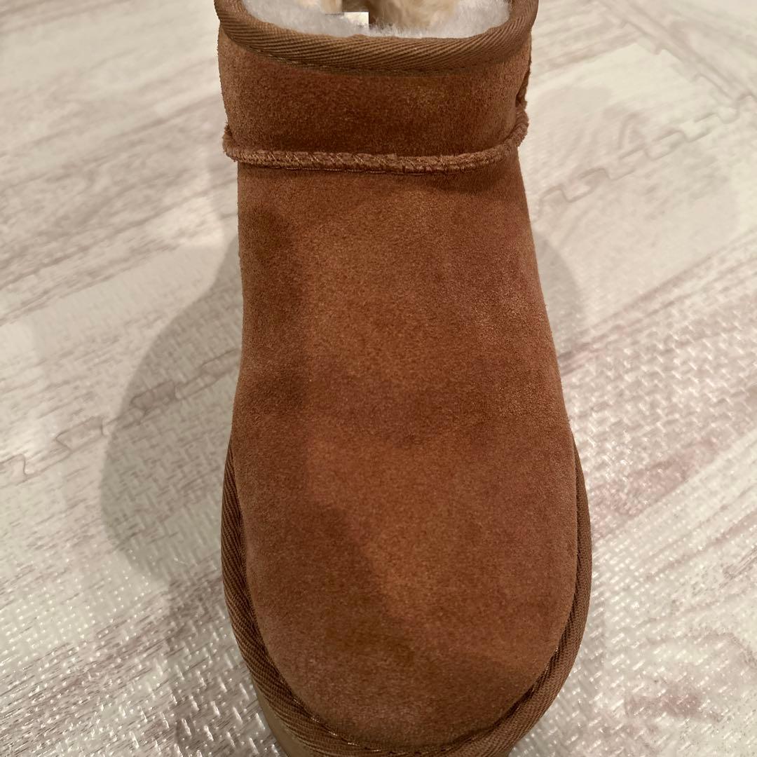 ☆美品 UGG クラシック ウルトラミニ プラットフォーム 23cm