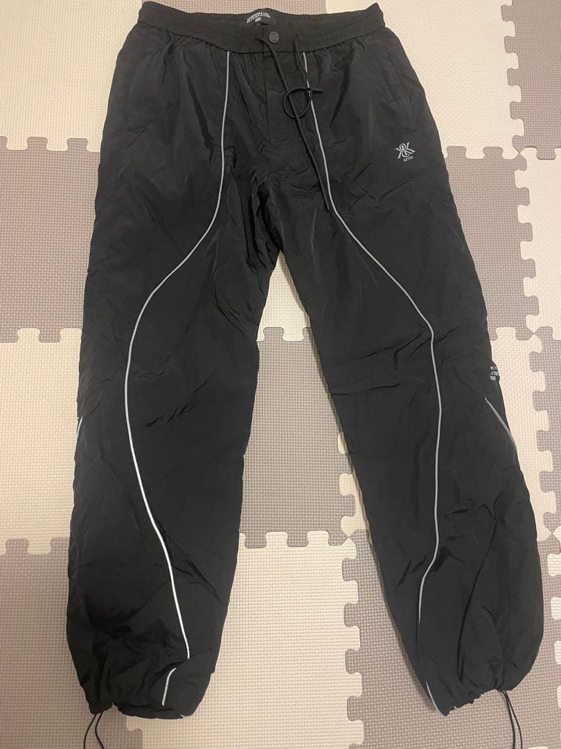 kith k-techナイロンパンツ