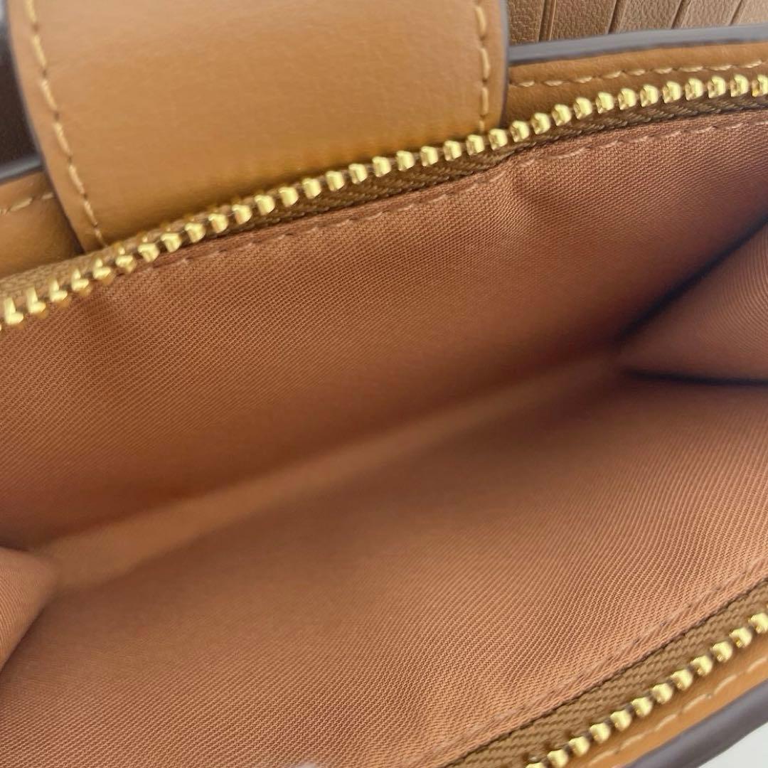未使用級✨COACH コーチ ミディアム コーナー ジップ 二つ折り財布
