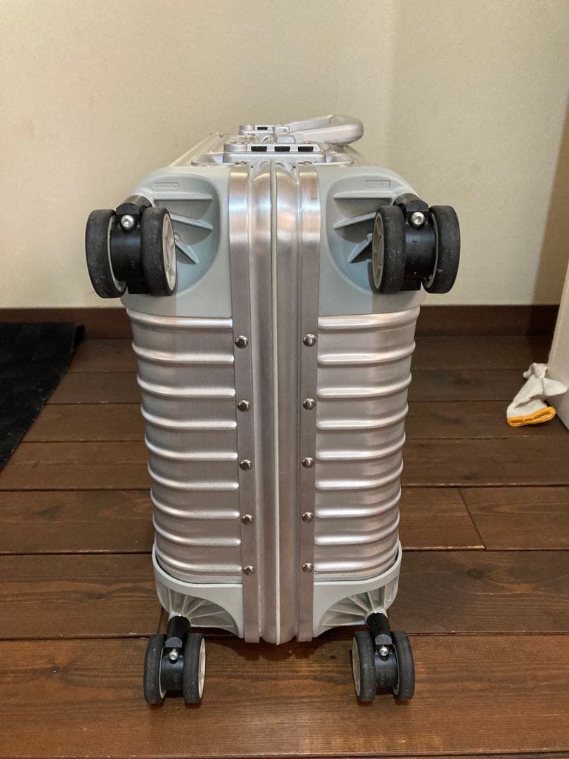 RIMOWAキャリーケース　4輪