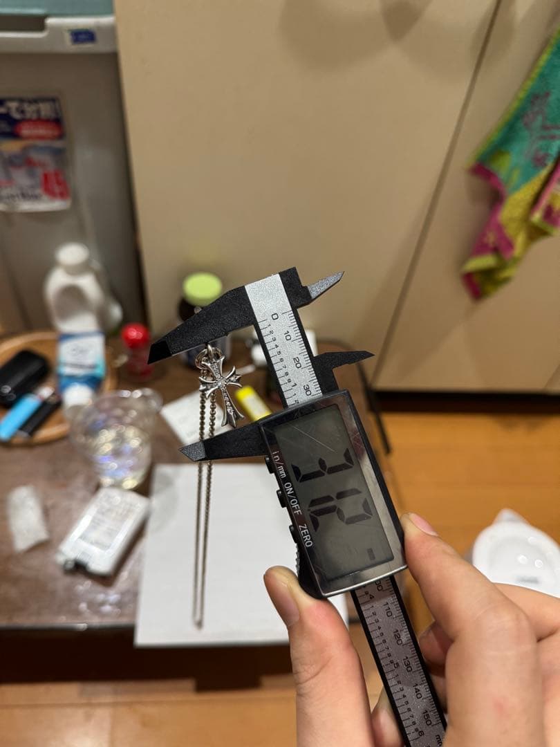 クロムハーツ タイニー CHクロス パヴェダイヤ付き