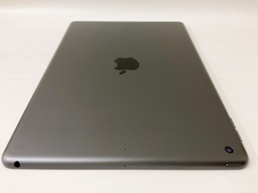 【超美品・BT100％】iPad 第8世代 32GB Wifiモデル