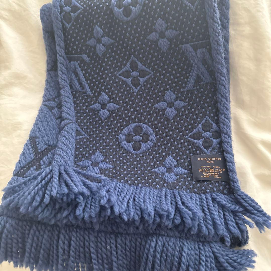 LOUIS VUITTON ネイビー マフラー