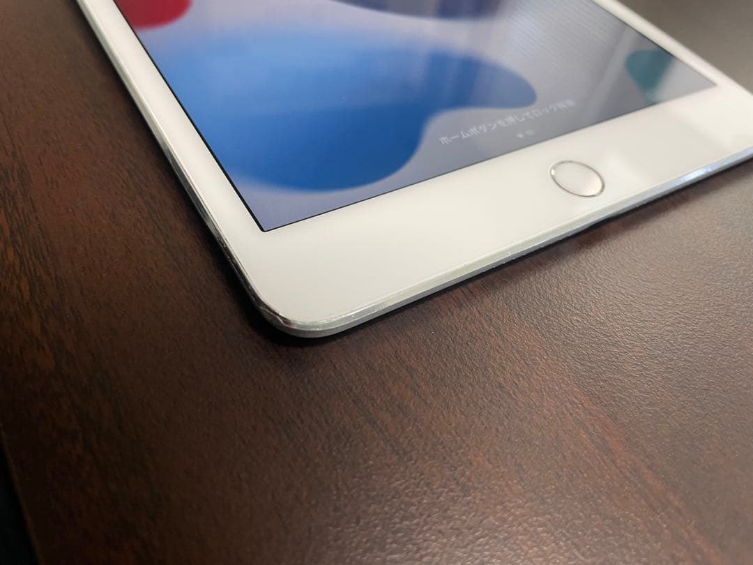iPad本体 iPad mini 4 128GB cellular