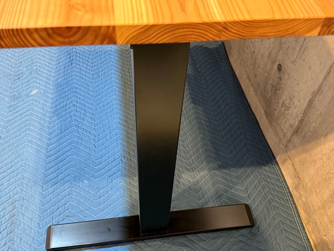 attsu Kanademono 無垢杉板　電動昇降 スタンディングデスク