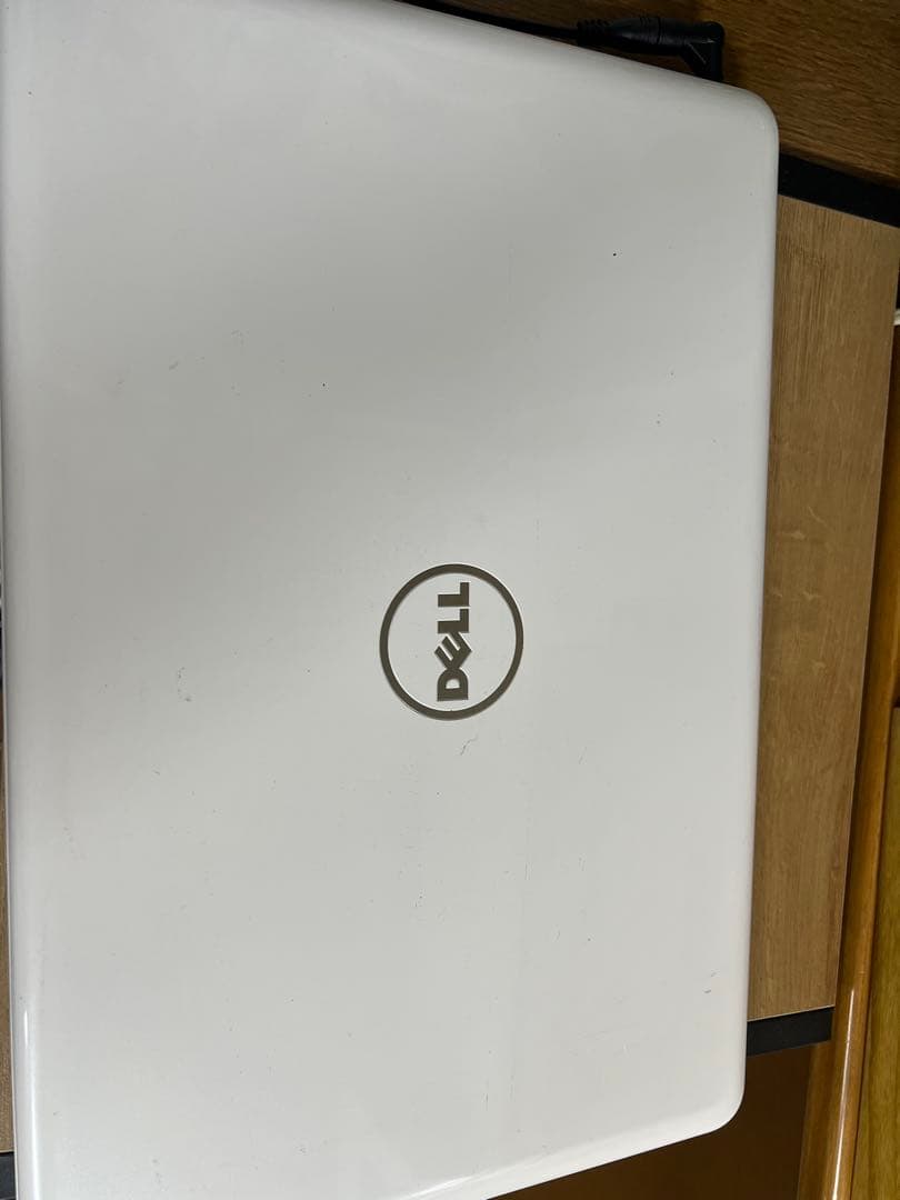 DELL P66F001 CPU 3865U 1TBメモリ4GB
