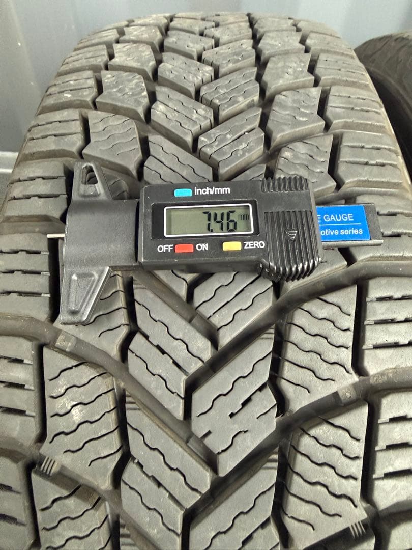 スイロク195/65R15 4本スタッドレス ミシュランX-ICEバリ溝①