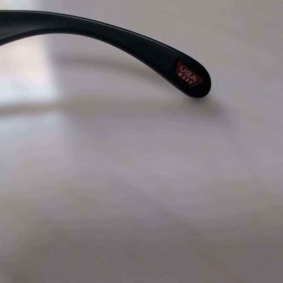 Oakley フロッグスキン