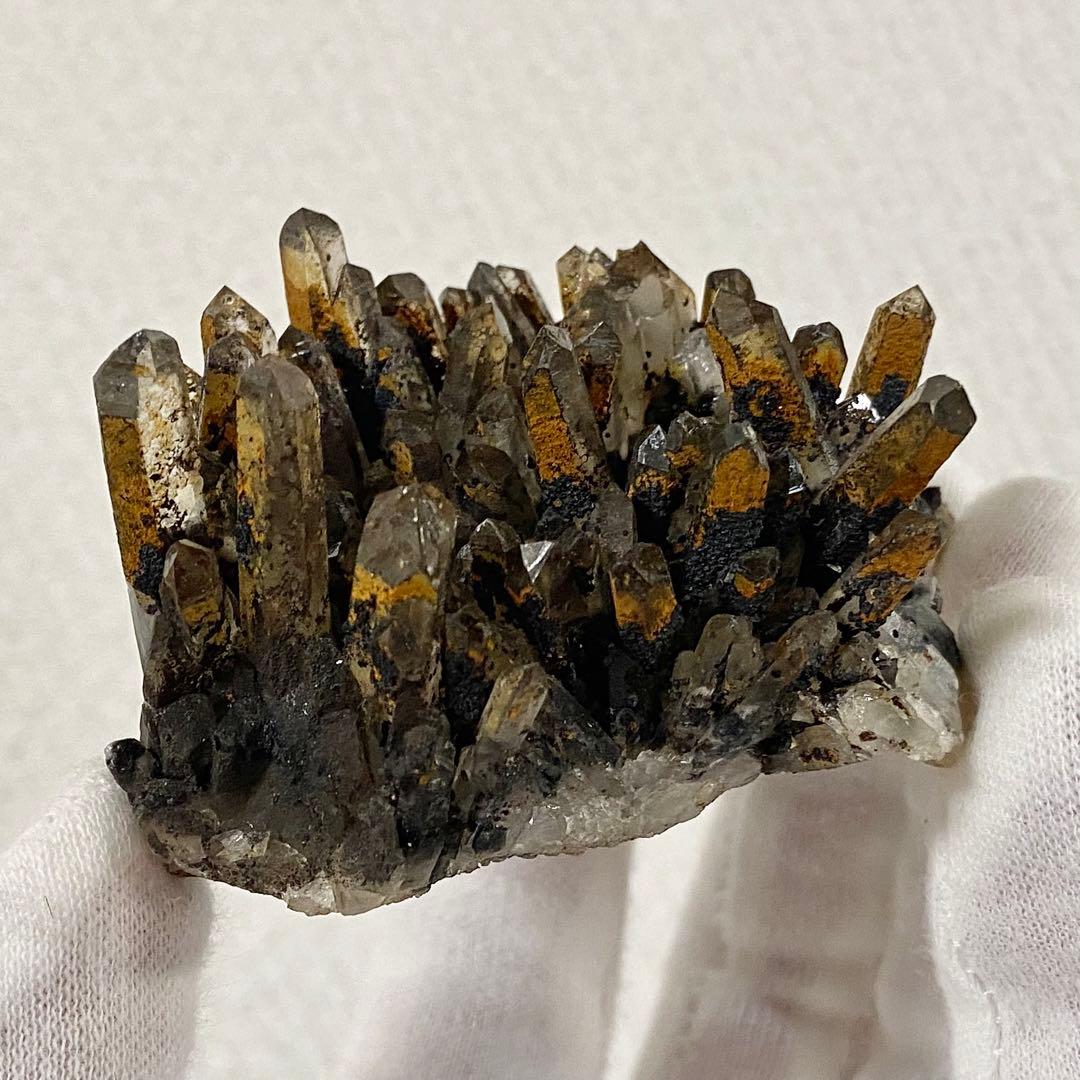 クォーツ　リモナイト　ヘマタイト　鉱物標本　原石　天然石　ストーン　ブルガリア