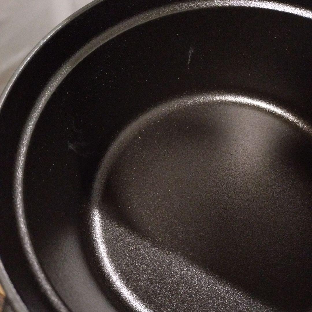 STAUB ココット ラウンド　20cm ブラック
