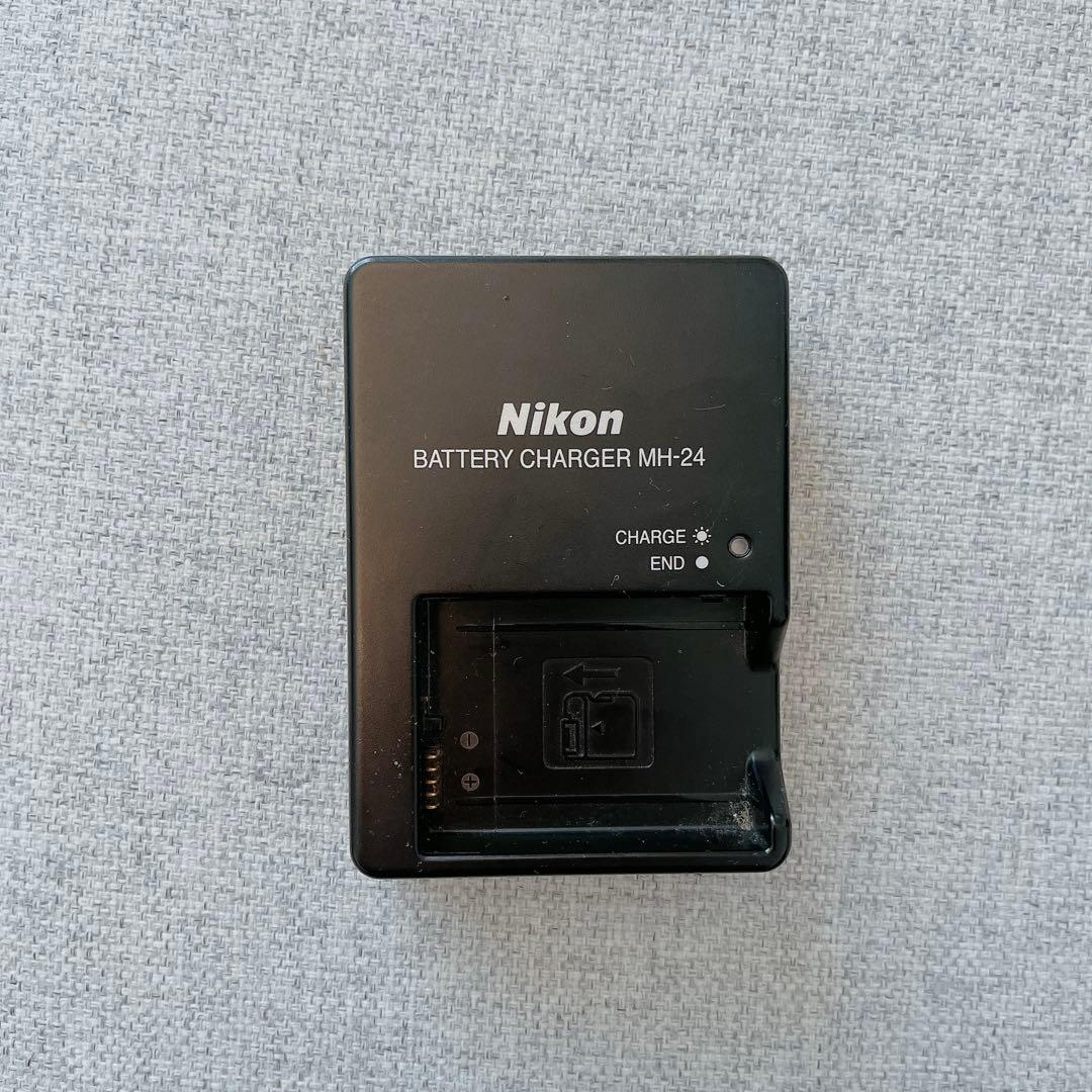 Nikon D5100 一眼レフカメラ