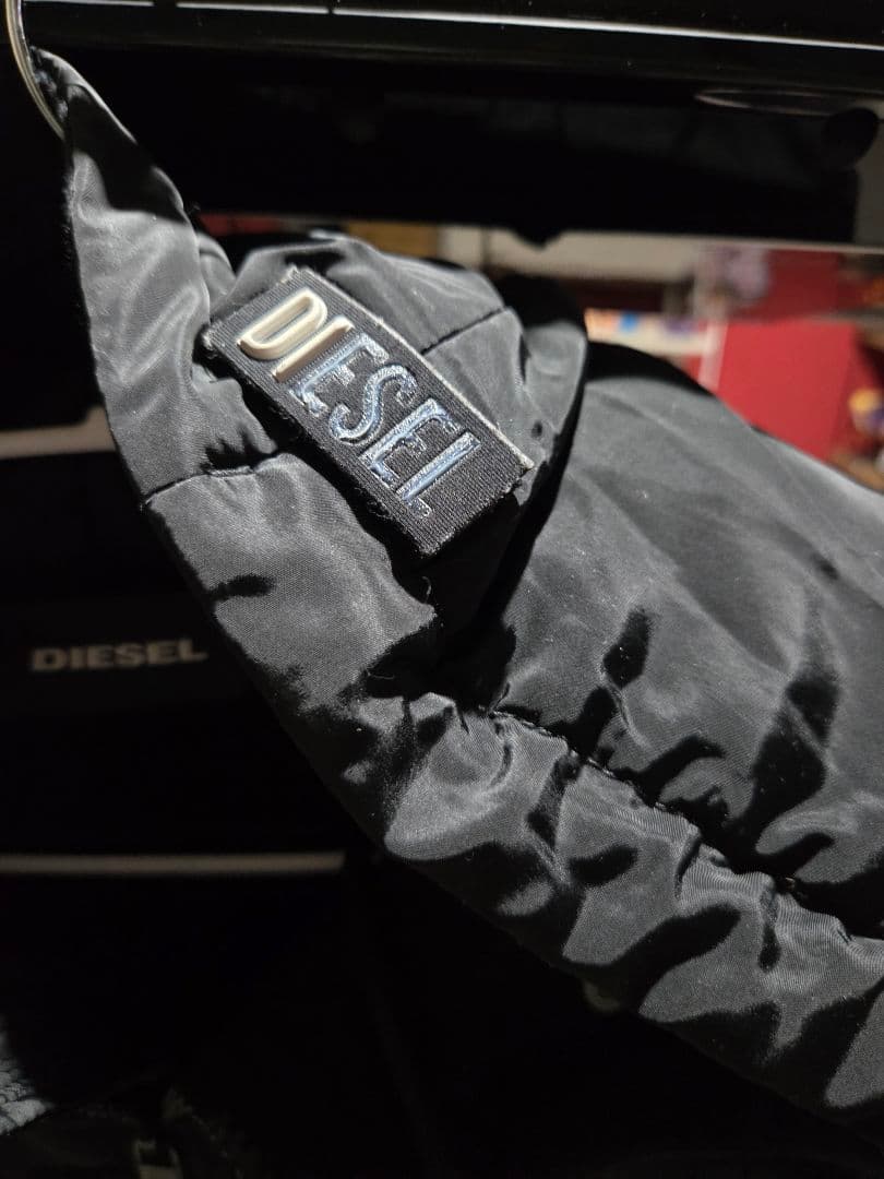 DIESEL ブラック キルティング ジャケット