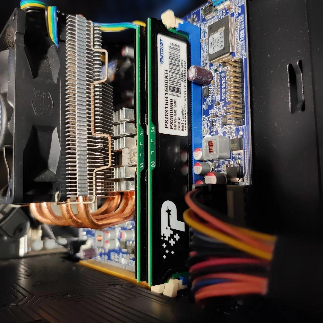 ゲーミングPC