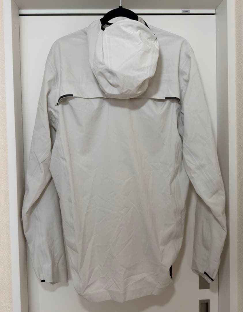 ウォーキング・ランニングウェア On Waterproof Anorak White/L