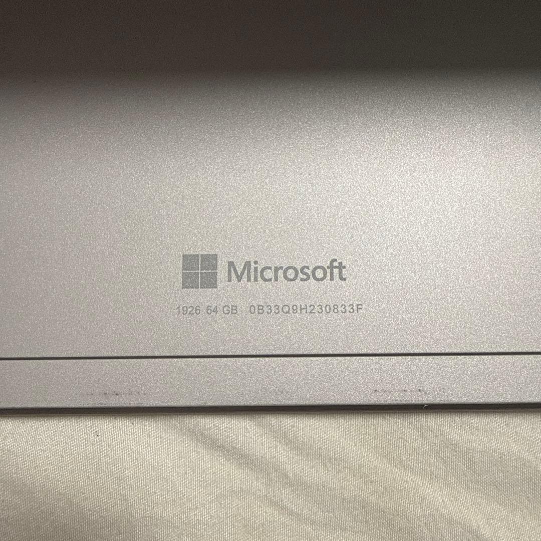 Surface go タブレット　充電器付き