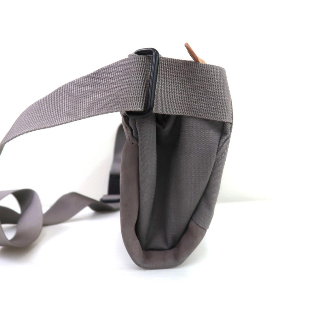 bellroy ベルロイ Sling Mini Premium 4L