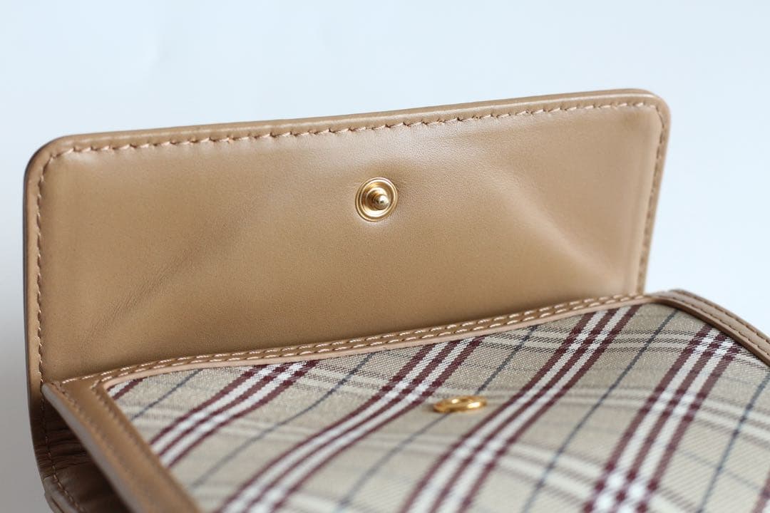 【美品】バーバリー　ブルーレーベル 三つ折り財布 ノバチェック ベージュ