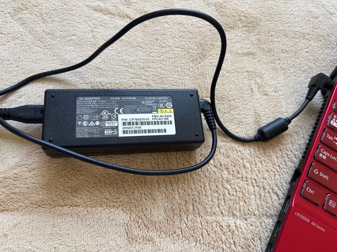 【価格相談】中古ノートパソコン 初期化済 富士通LIFEBOOK AH43/E1