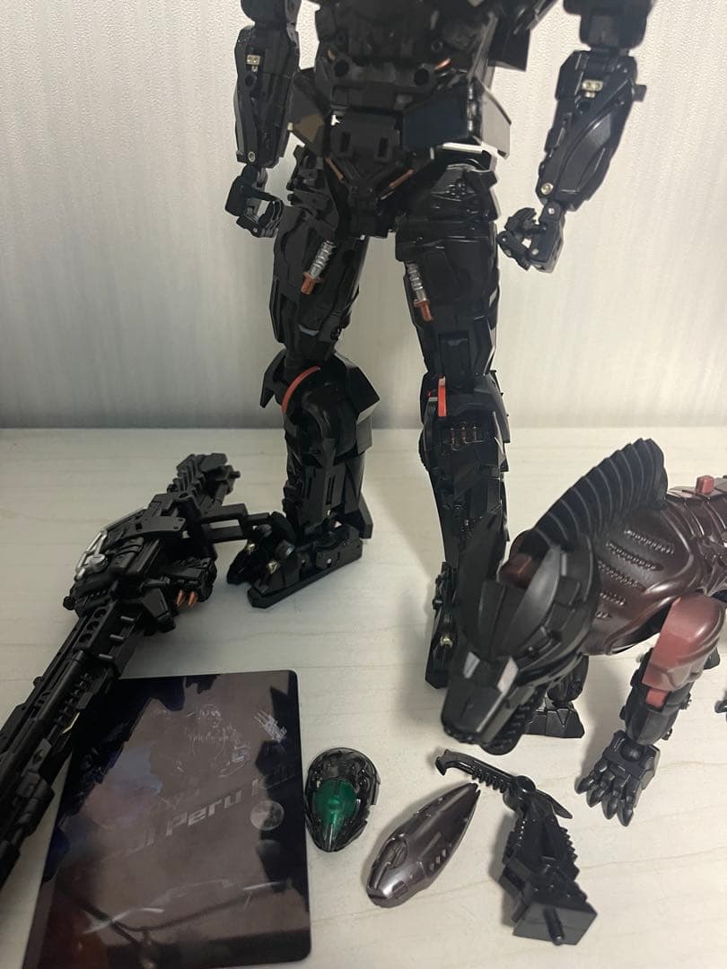 トランスフォーマー ロックダウン　非正規　ペルーキル unique toys