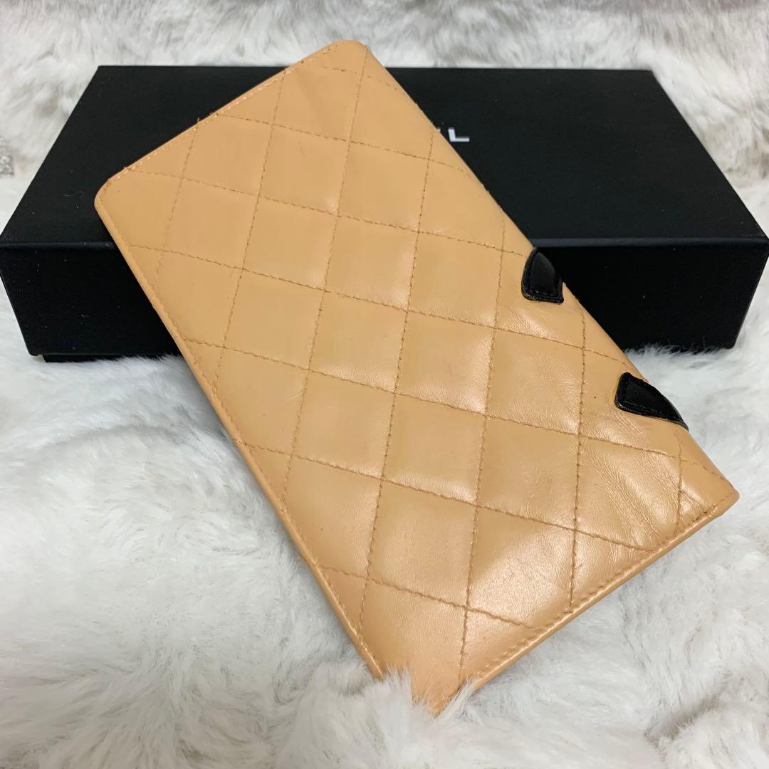 コッシー様CHANEL カンボンライン 二つ折り財布　黒　ベージュ