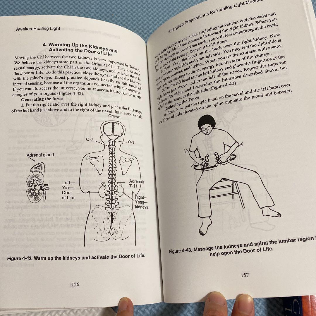 洋書 Awaken healing light of the Tao