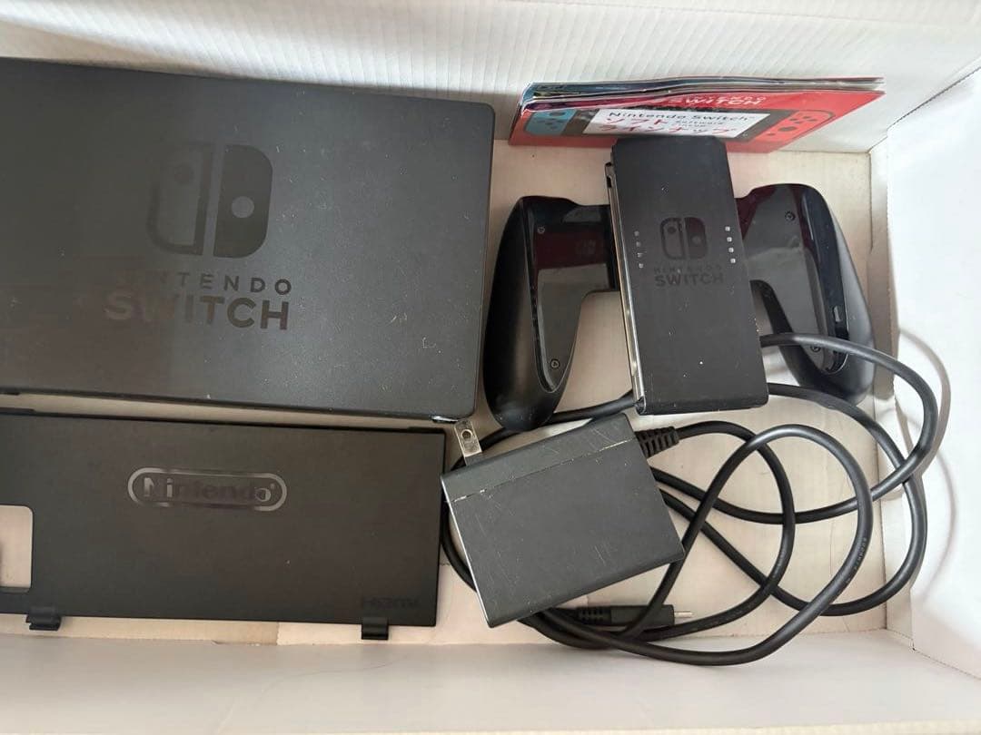 Nintendo Switch ニンテンドースイッチ 本体 + 付属品+ その他
