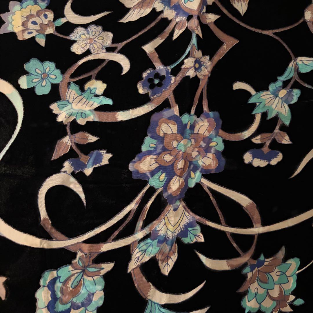 岡重 OKAJIMA 象エレファント花柄刺繍　シルクストール　新品未使用 箱付き