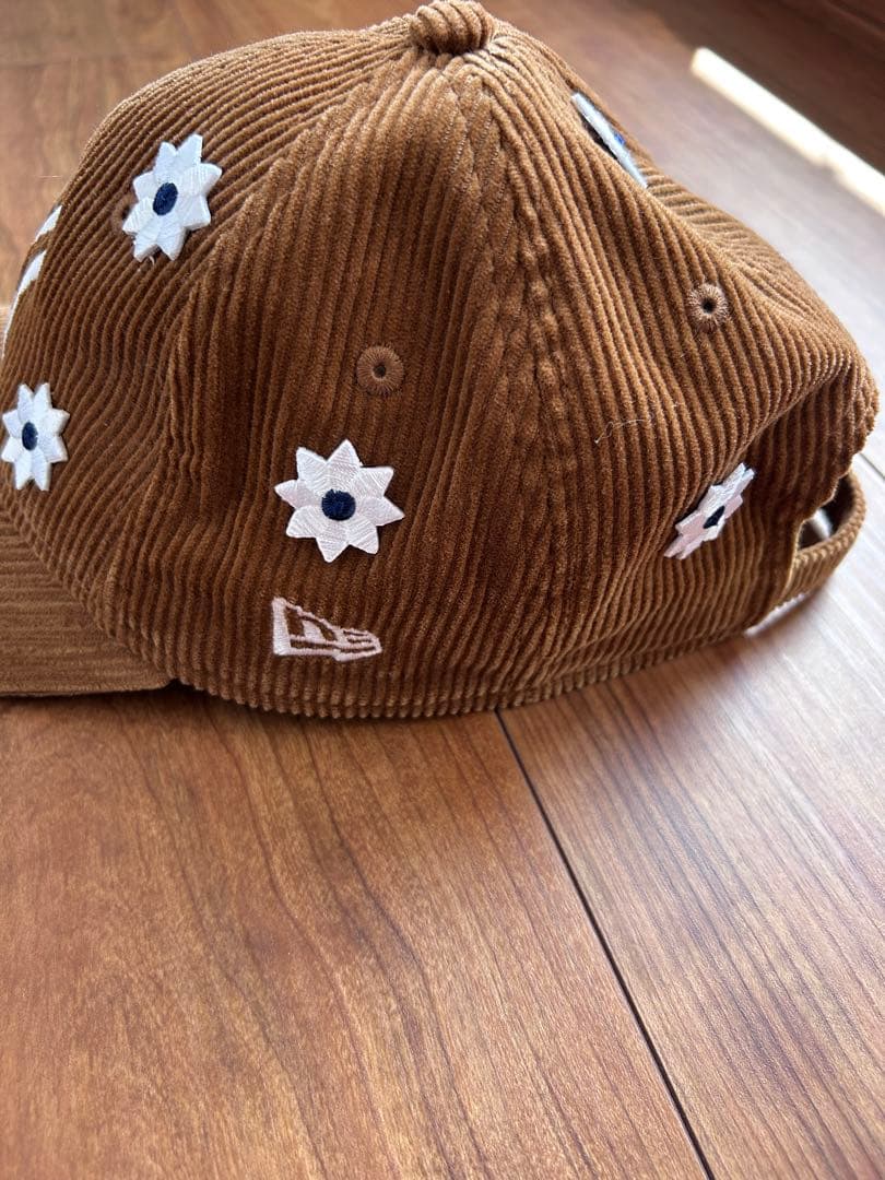Nick Gear 3D Flower Cap コーデュロイ