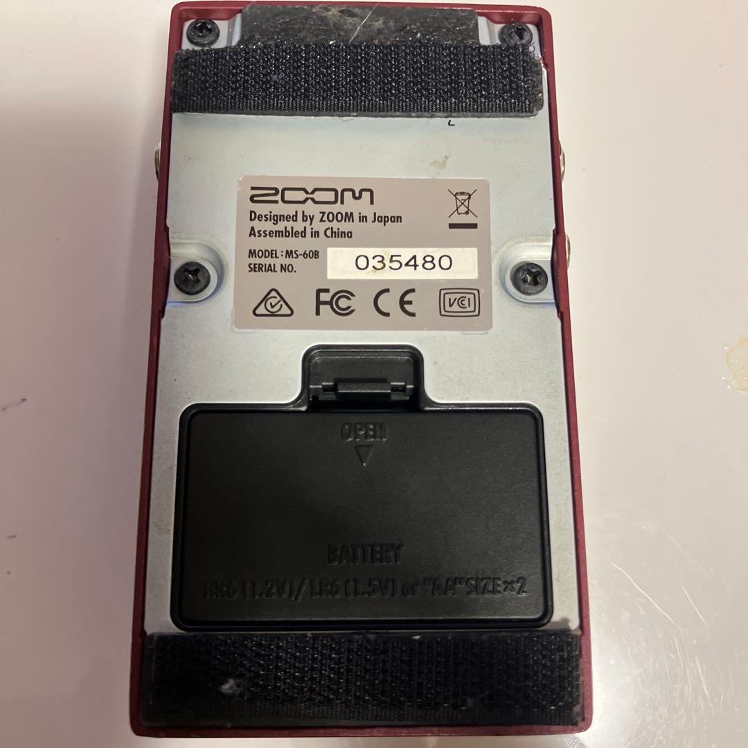 ベース zoom MS60B