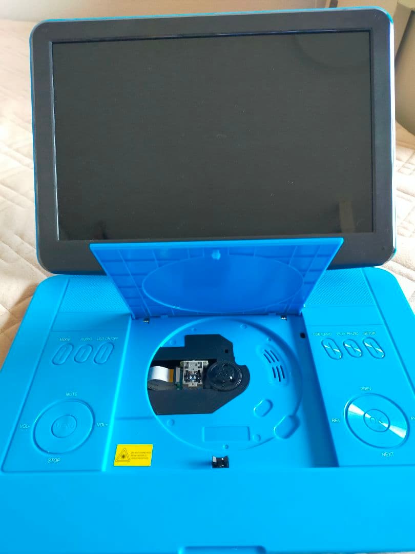 15インチポータブルディスクプレーヤー