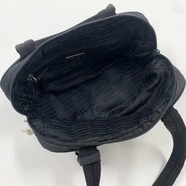 【✨美品✨】 プラダ 三角ロゴ ミニボストンバッグ ナイロン ブラック