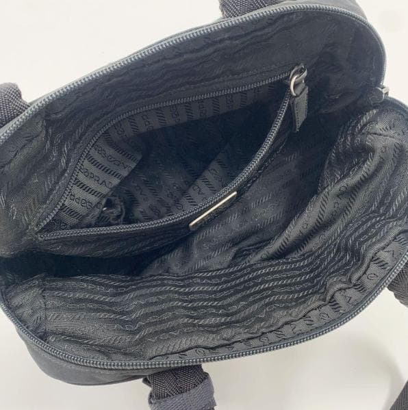 【✨美品✨】 プラダ 三角ロゴ ミニボストンバッグ ナイロン ブラック
