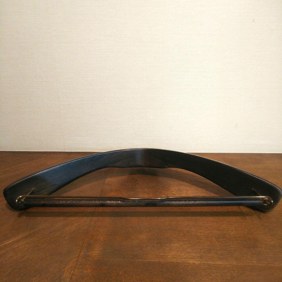 木製 メンズ スーツハンガー 肩にカーブと厚みがあるタイプ 箱に入るだけ入れます