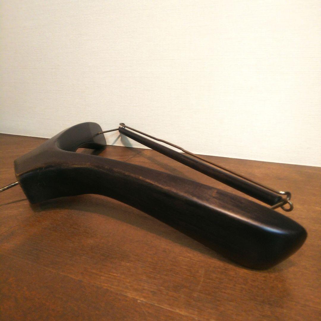 木製 メンズ スーツハンガー 肩にカーブと厚みがあるタイプ 箱に入るだけ入れます