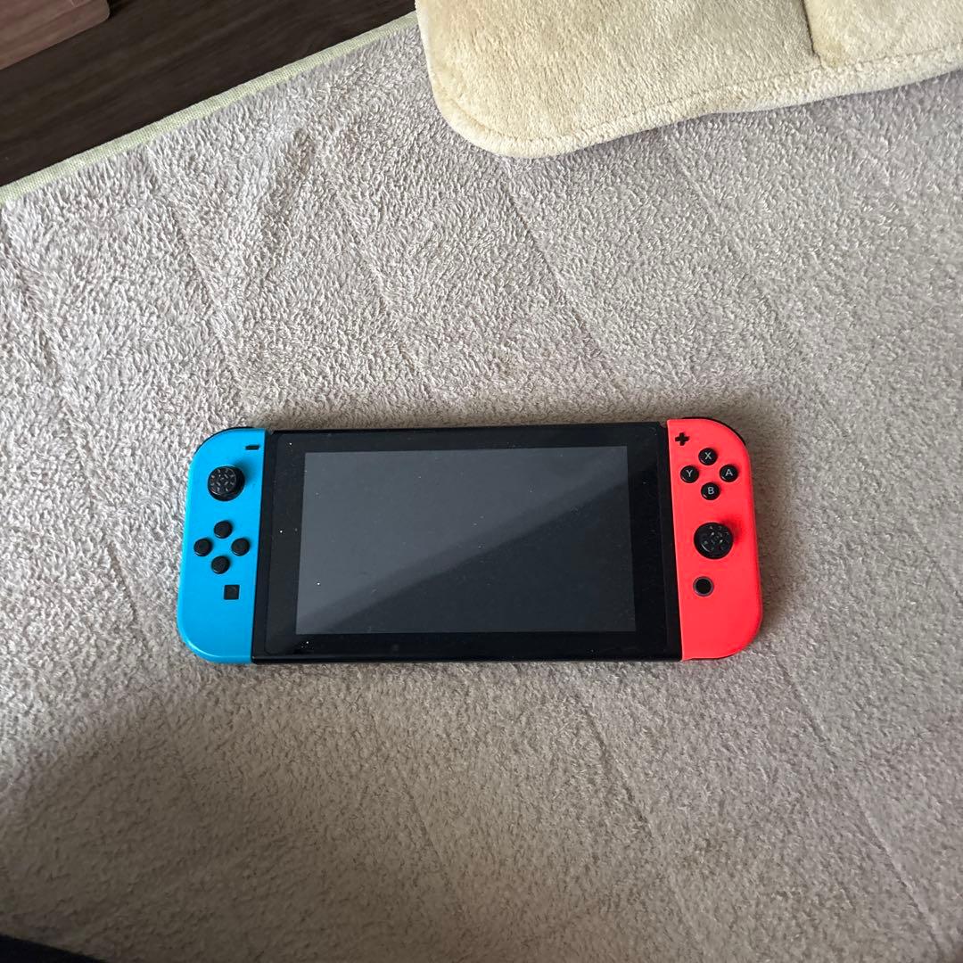 任天堂Switch 本体　赤青　箱無し