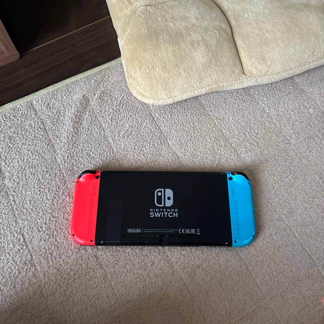 任天堂Switch 本体　赤青　箱無し