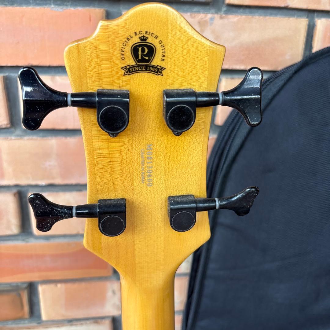 B.C.Rich HERITAGE CLASSIC 4弦