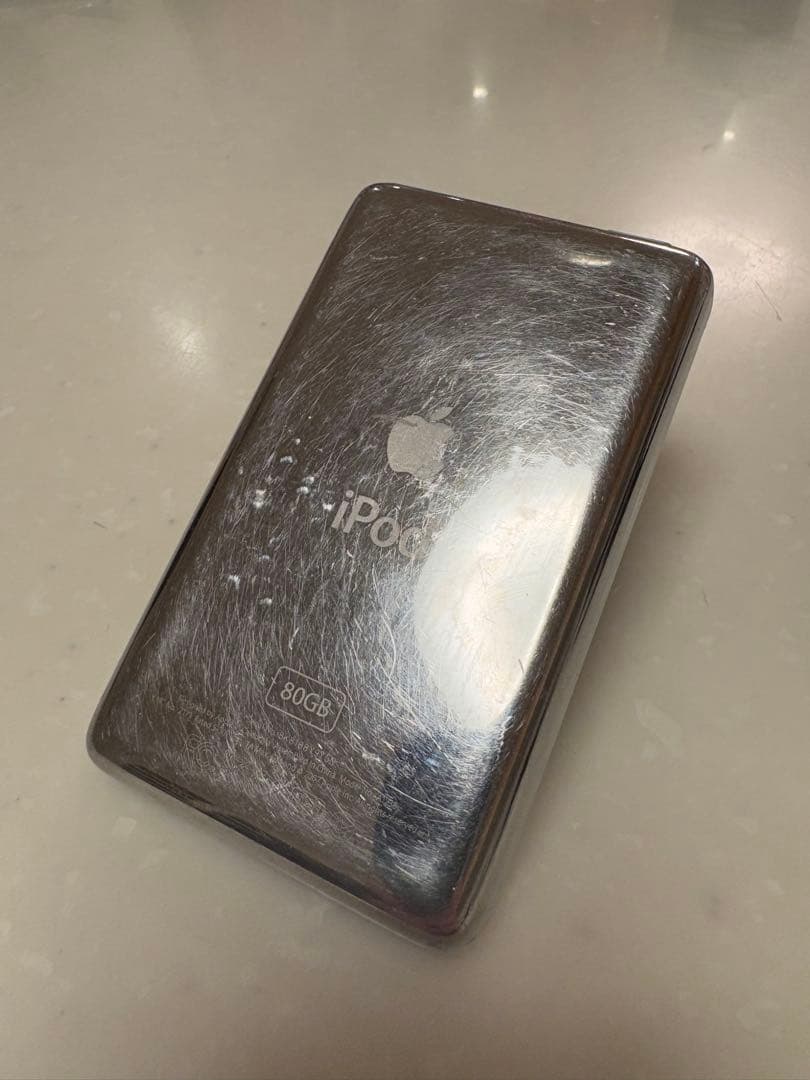 iPod Classic 80GB シルバー　ジャンク品