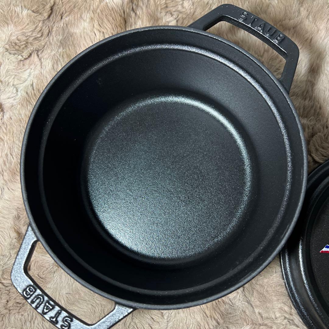 staub ストウブ ピコ ココット ラウンド ブラック 20cm IH対応